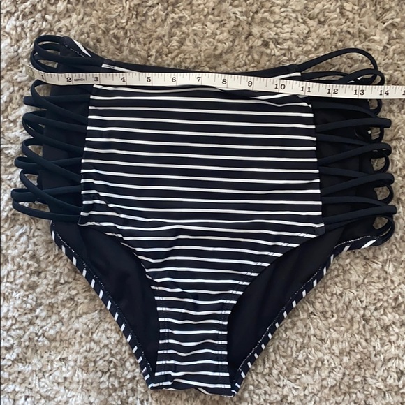 Skinny dip high waisted swim bottoms - Picture 5 of 6